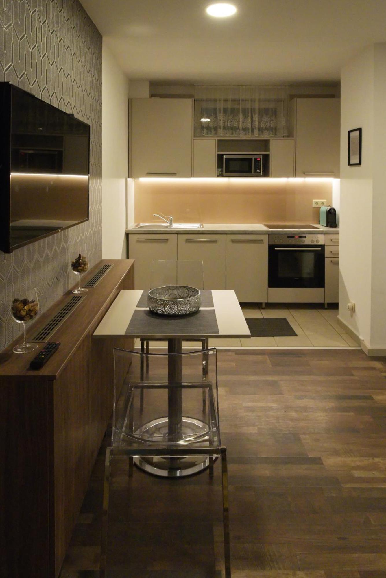 Nice Home Apartment 2 압다 외부 사진